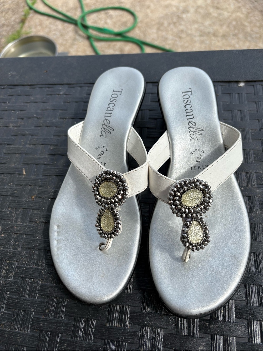Toscanella Silver and White Beaded Thong Sandals